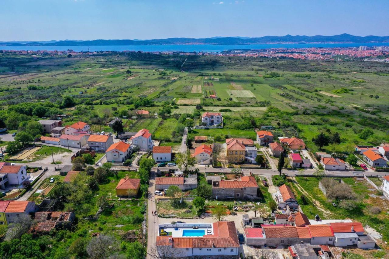 Villa Mare - With Heated Pool Zadar Buitenkant foto